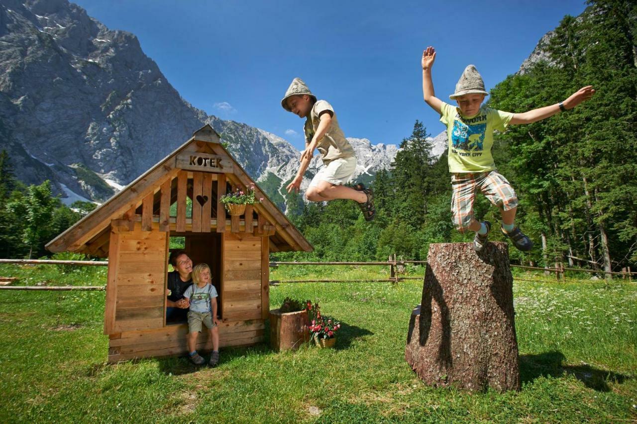 Holiday Chalet "Alpine Dreams" With Private Wellness 솔차바 외부 사진